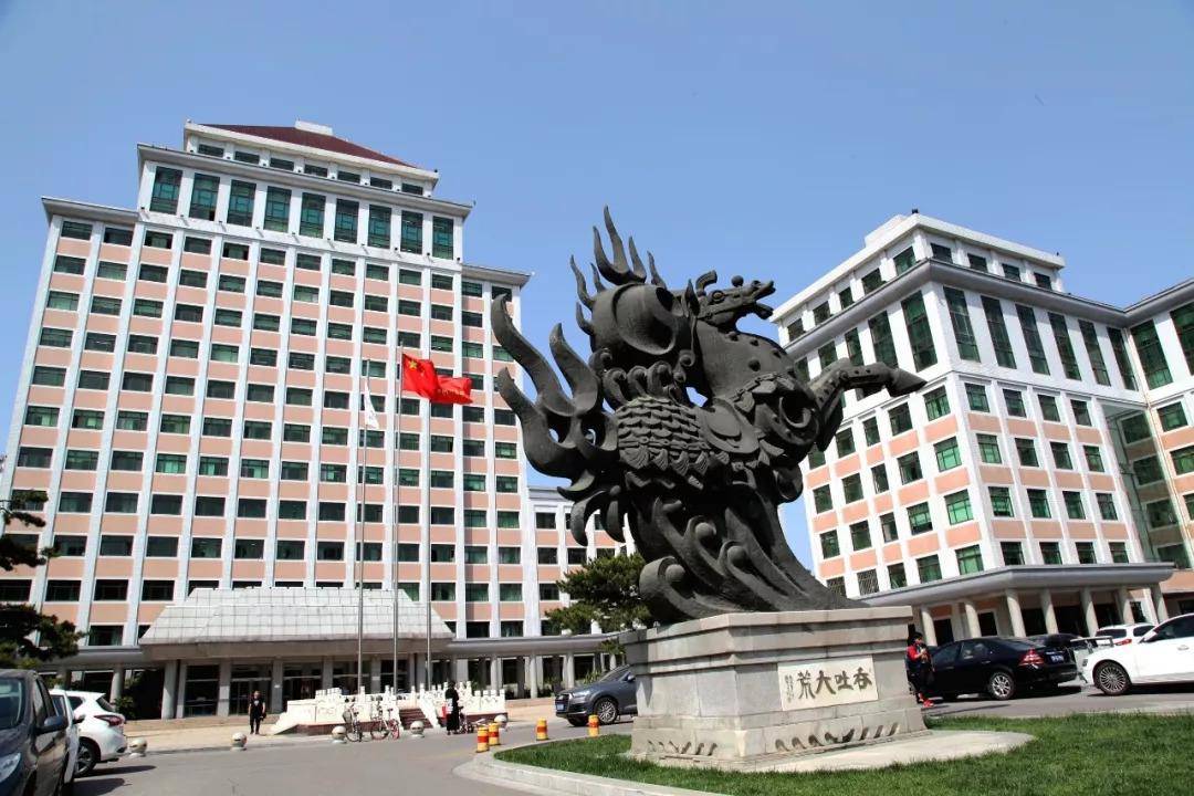 德清经济项目如何通过交易中心官网进行招标？