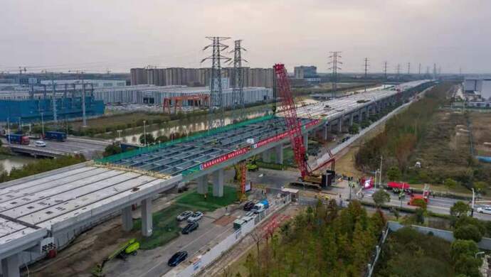 德州网红桥与南昌高新大道快速路改造进展如何？