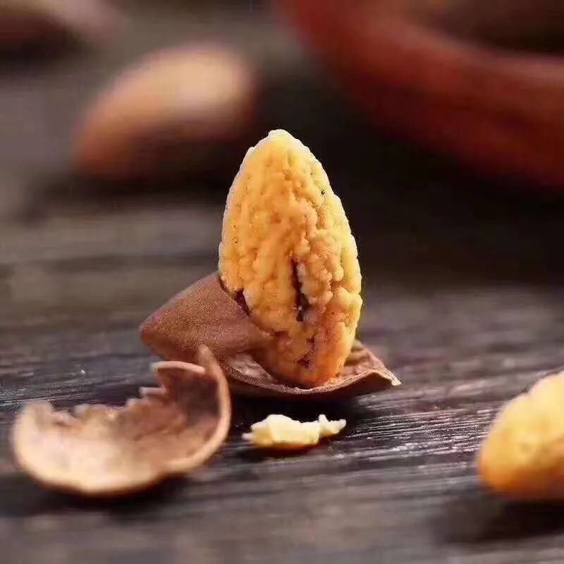 香榧山核桃销售盈利几何朋友圈广告该如何创意吸睛