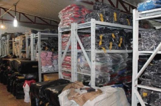 在工地门口卖衣服能盈利吗哪些商品更受欢迎