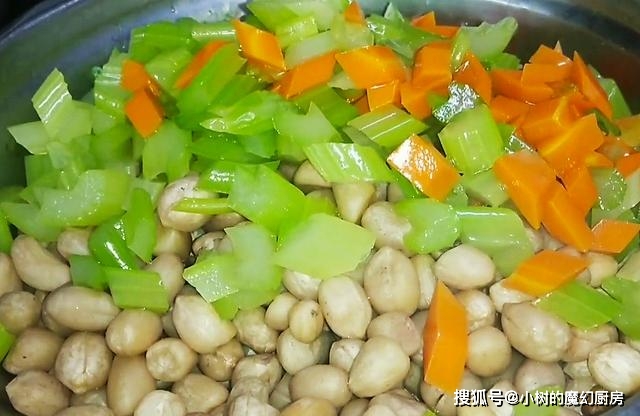 凉拌花生真的赚钱吗探究饭店美味花生米的秘诀