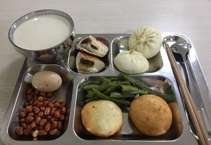 在大学食堂卖粥能盈利吗学校早餐市场前景如何