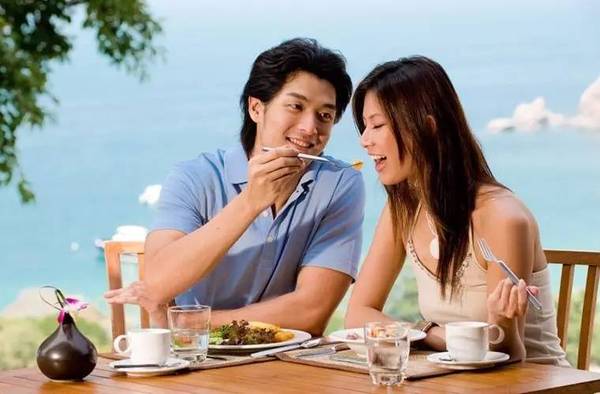 哥哥带老婆一起赚钱效果如何