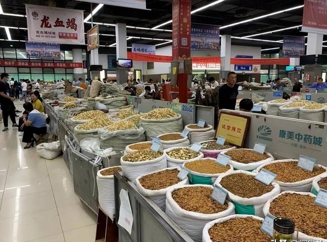 在大城市如何巧妙打小广告赚得盆满钵满