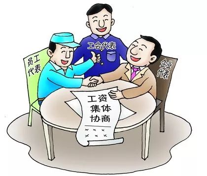 在亲戚面前谈收入透露赚钱少是何用意
