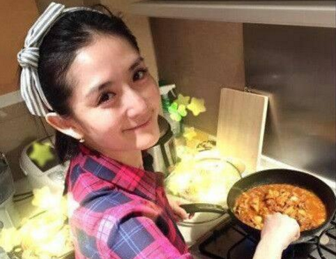 女明星如何靠烹饪赚大钱她们的理财之道揭秘