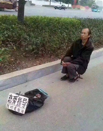 摆摊卖卫生巾真赚钱吗如何在地摊中脱颖而出