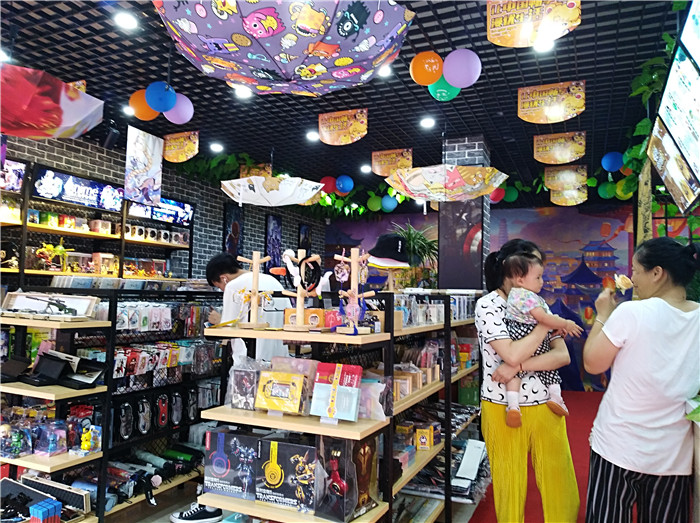 校园周边开店哪家强选什么店铺最赚钱