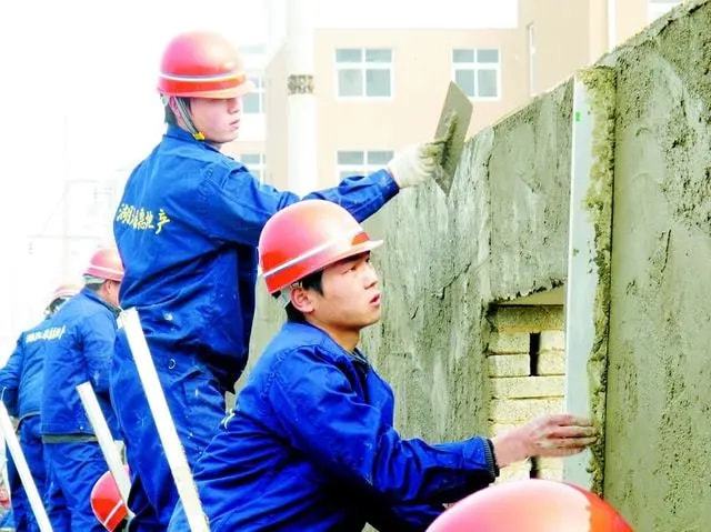 抹灰工种赚钱吗墙面抹灰工作解析