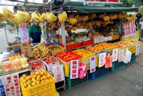 摆地摊卖水果盈利几何必备装备大盘点