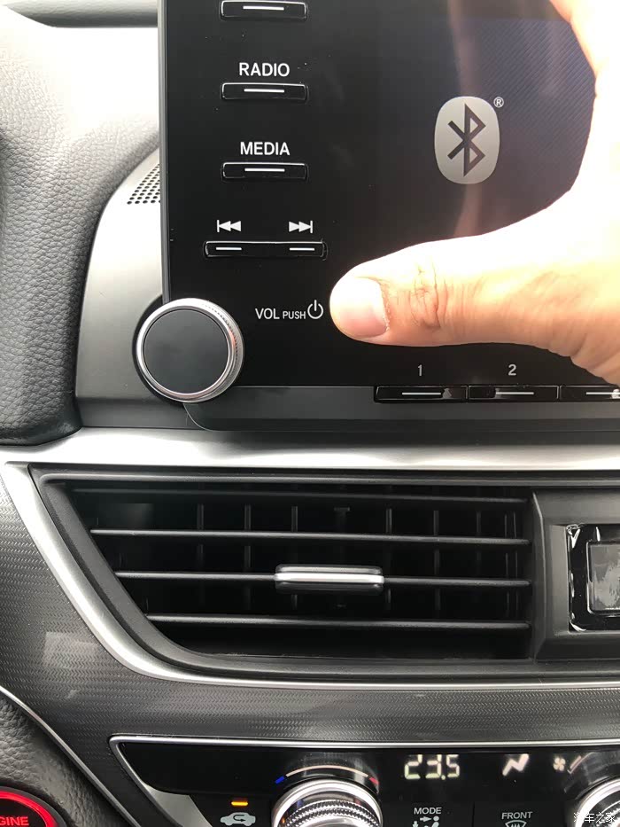 十代雅阁能刷隐藏功能和CarPlay吗
