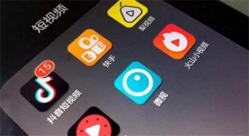 在快手平台上如何使用小可爱代刷服务来刷小可爱内容