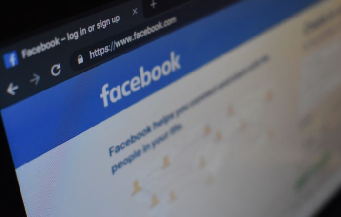 Facebook刷赞软件在哪里可以安全下载