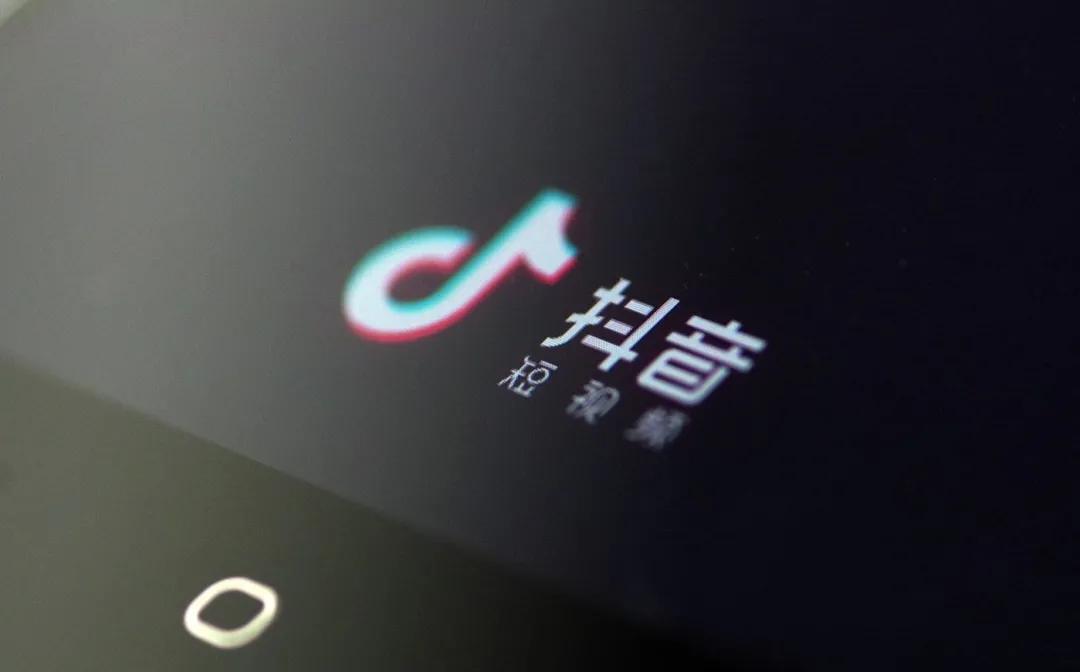 为什么抖音刷播放点赞评论显著影响用户参与度