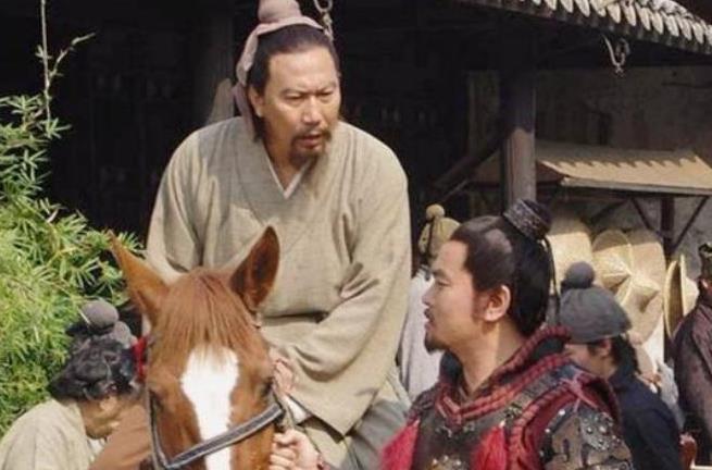 八十岁老人QQ刷赞同时使用微信为何