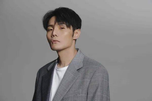 在社交平台上动态说说刷赞的正确方式是什么