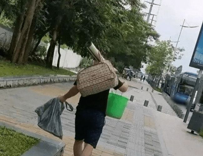 在陌陌应用中时刻频繁刷点赞的现象是否普遍存在
