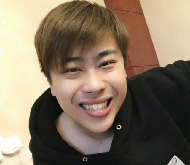 磊哥刷点赞的现象为什么存在