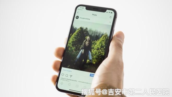 苹果手机上QQ刷赞软件有哪些好用推荐