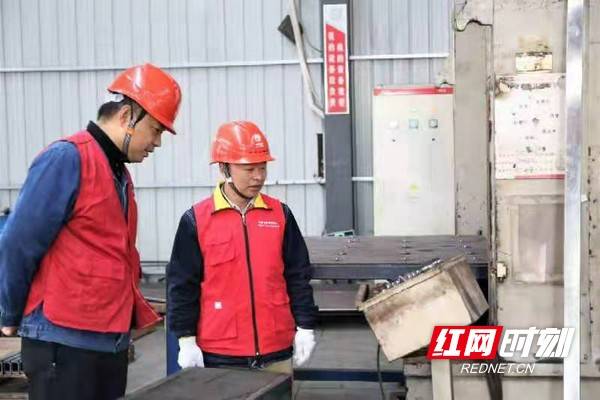 美团技师照片如何快速获得点赞