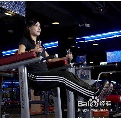 卡盟健身怎么选对健身器材