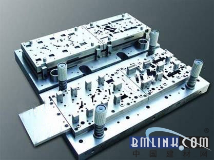 盟卡电子鑫荣模具这模具到底怎么样