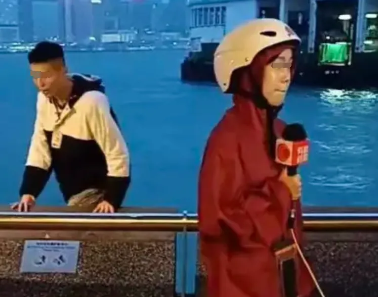 香港白卡联盟冲突警察真相究竟如何