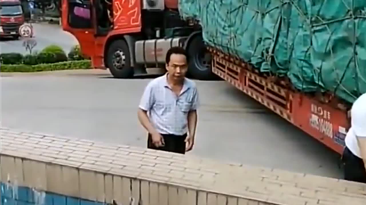 猴子盟卡车神拆卡包这波操作真的牛吗