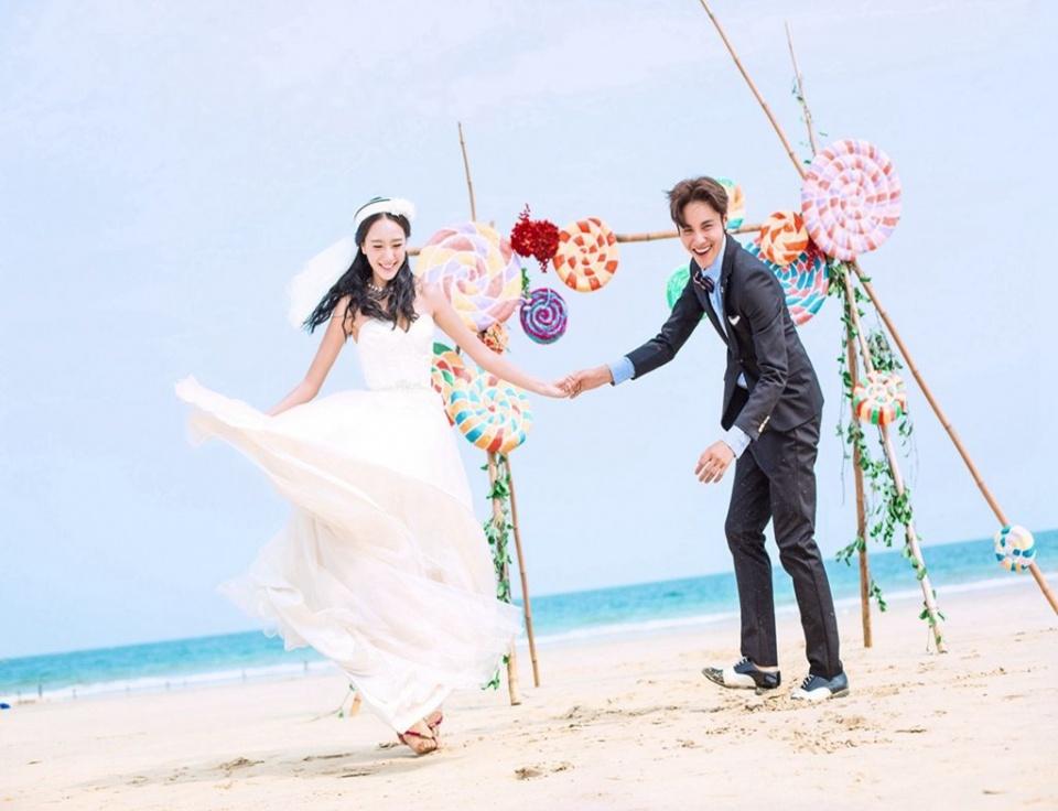 卡盟视觉你的婚纱照如何拍出独特韵味