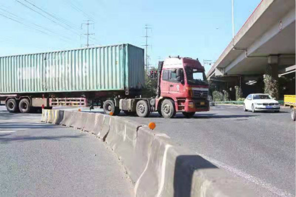 门卡盟卡车神争霸谁才是真正的道路霸主