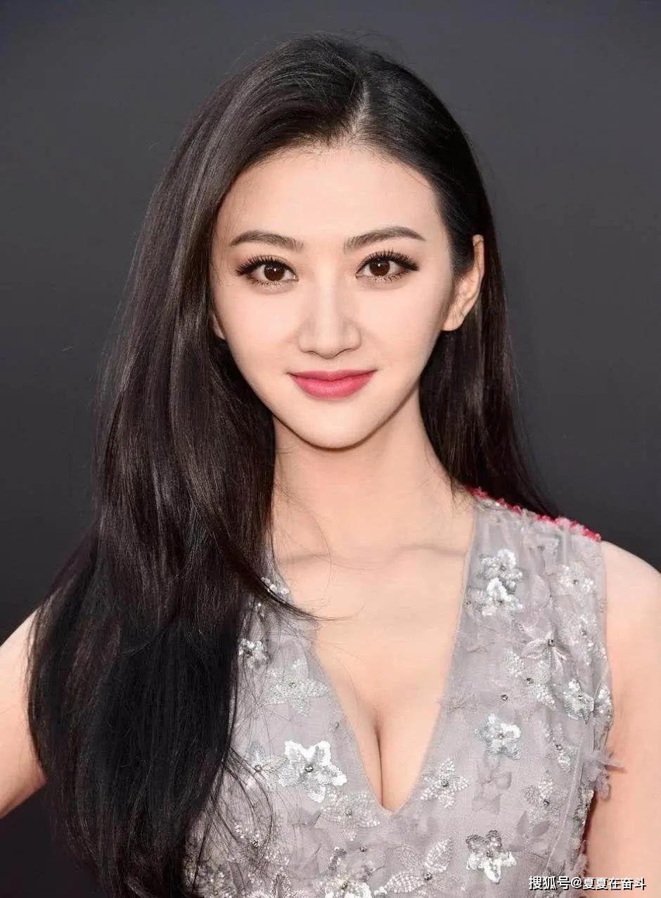 童盟卡洛琳和妮可离家后她们的生活会怎样