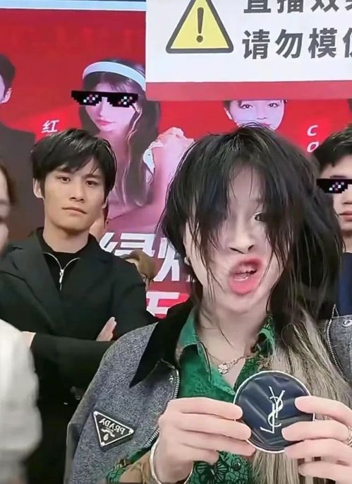 粉丝千万的小杨哥，他的爆红之路是刷来的吗？