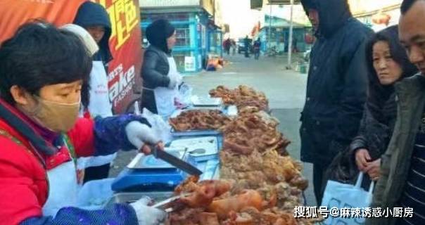 如何通过摆摊售卖猪头肉实现盈利？