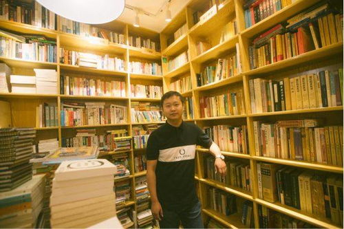 如何打造一家既能盈利又能吸引读者的特色书店？