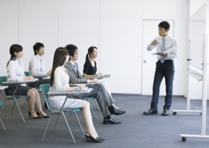 如何成为优秀的中医培训兼职讲师？