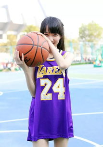 女生篮球副业现状如何？现在入行容易吗？