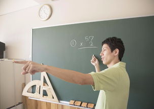 凌熙阁老师除了教学还有什么副业？