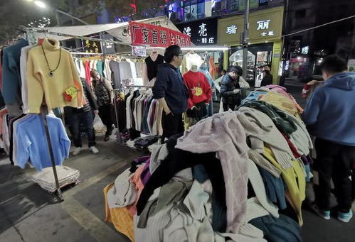 六线小城市摆摊真能赚到钱吗？实际收入如何？