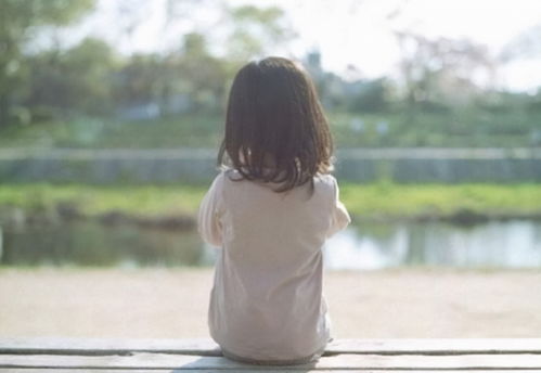 女生为何会心疼男友赚钱辛苦？情感背后的真实原因是什么？