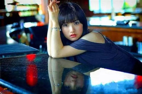 女孩在酒吧与KTV工作，哪个场所更能赚钱？