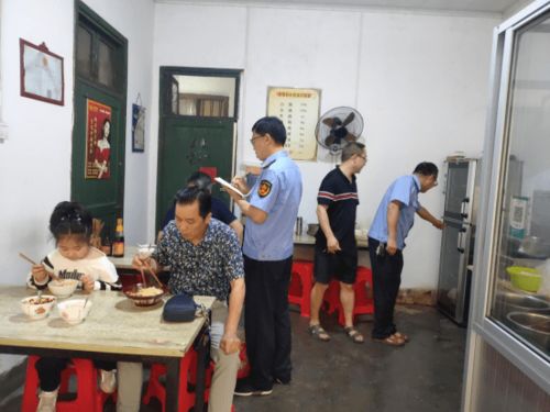 如何选择既赚钱又安全的皮肤购买方案？