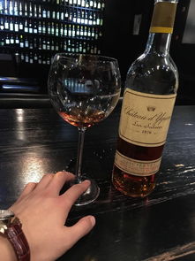 女生兼职卖红酒，真的能月入过万吗？