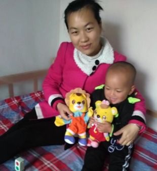 妈妈如何兼顾带娃与赚钱？家庭事业两不误的秘诀是什么？