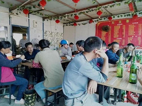 女性在工地开设快餐店，真的能赚钱吗？
