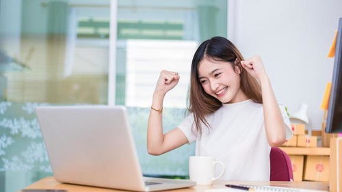 老板为何对员工兼职持反对态度？职场副业争议解析