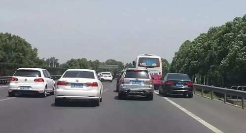 郑州司机早上兼职带车，你知道有哪些好机会吗？