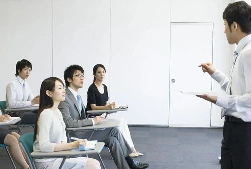 财务人员如何选择适合自己的副业平台？