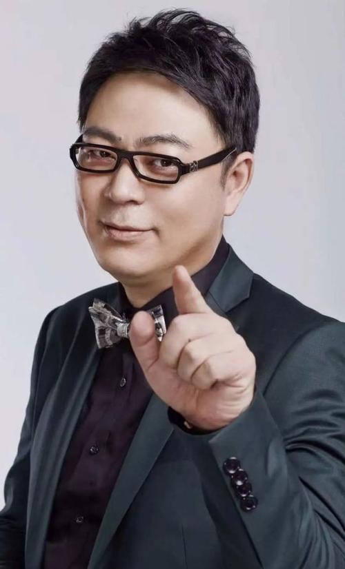 高亚麟除了演艺事业外，还涉足哪些副业领域？