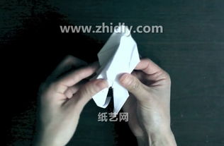 如何制作独特手工教程图片，打造专属副业素材库？