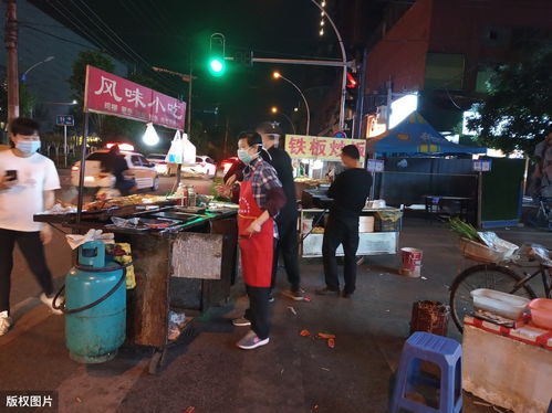 夜市摆摊，小女生卖什么能轻松盈利？